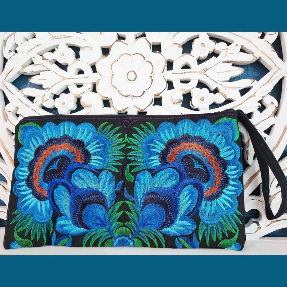 NWT Luxury Embroidered Clutch Blue Lotus Design Wrist Strap Zipper Closure